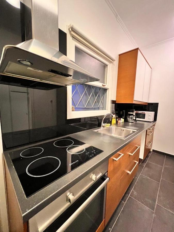 Feel Like Home Concert Hall Apartment - Sem Atina Dış mekan fotoğraf