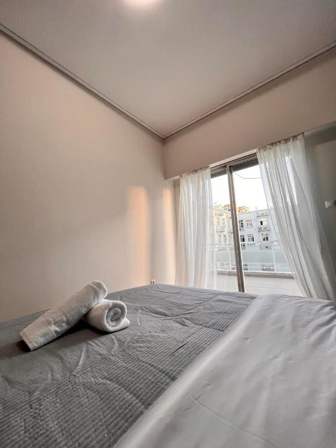 Feel Like Home Concert Hall Apartment - Sem Atina Dış mekan fotoğraf